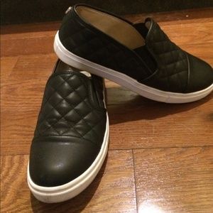 Steve Madden Quilted Black Zaander Loafers Shoes